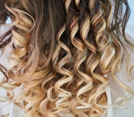 Backcombed Hairstyles for Long Hair: A Guide to Voluminous Looks