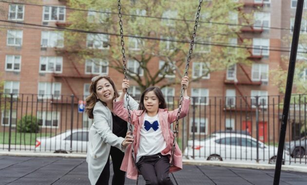 The Ultimate Guide to Being an Active Parent: Balancing Work, Life, and Family