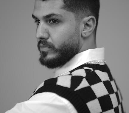 The Ultimate Guide to Current Male Hairstyles: Trends, Styles, and How to Choose the Right One