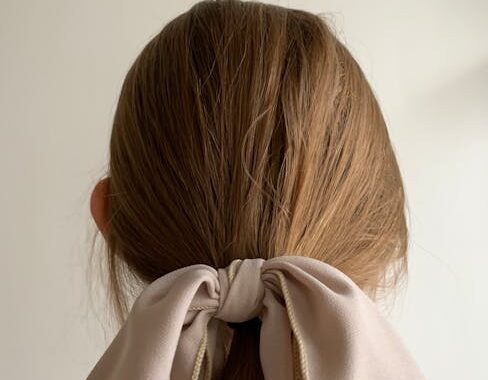 Mastering the Bed Head Hairstyle: A Guide to Effortless Chic