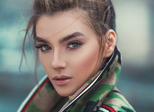 Hairstyles for Dirty Hair: Clever Ways to Camouflage and Conquer
