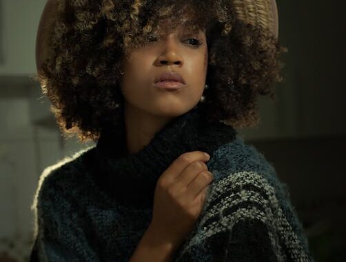 Cute Hairstyles to Complement Your Bucket Hat: A Style Guide