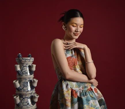 China Hairstyle: Exploring the Elegance of Traditional Twin Buns